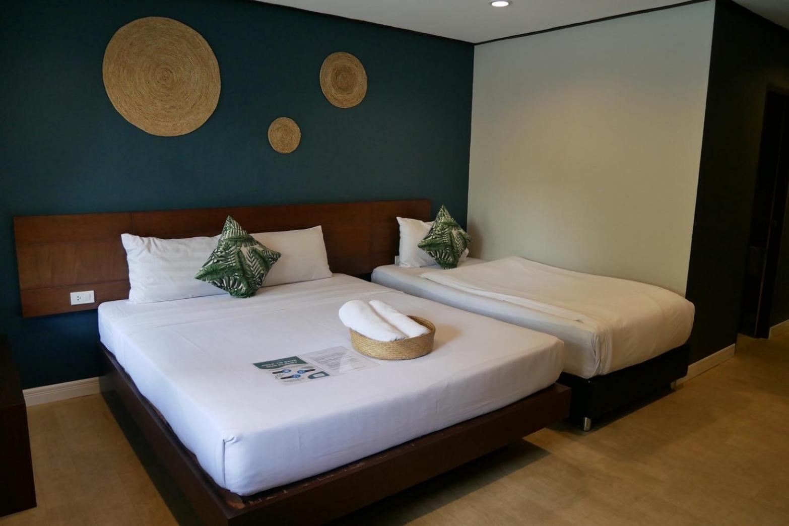 Let'S Hyde Pattaya Resort & Villas - Pool Cabanas Luaran gambar